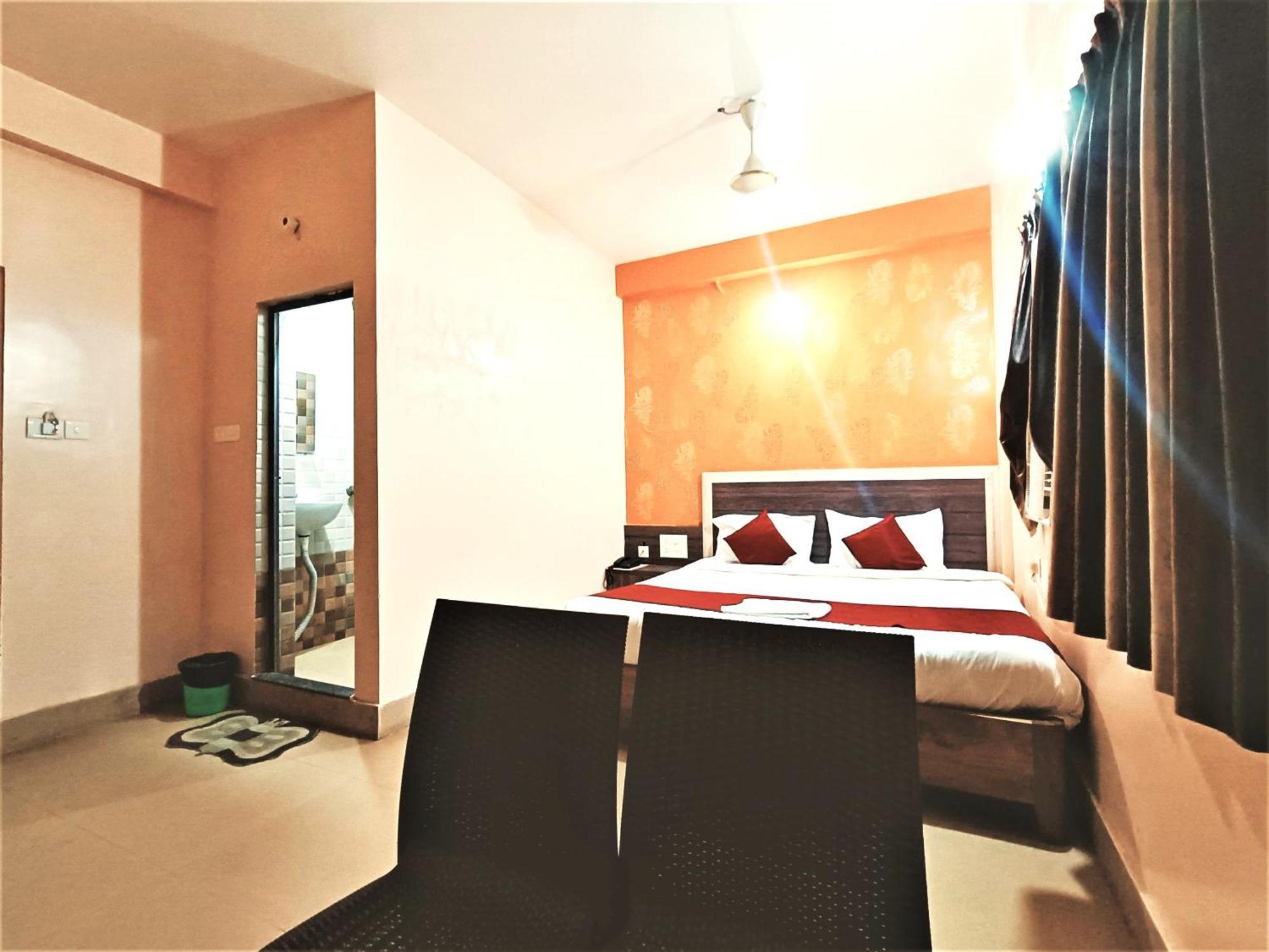 Goroomgo Krishna Residency Puri Near Sea Beach - Spacious Room With Excellent Service Awarded - Best Seller Exterior photo